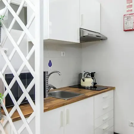 Papa 2D - Papa Studio Central City View *